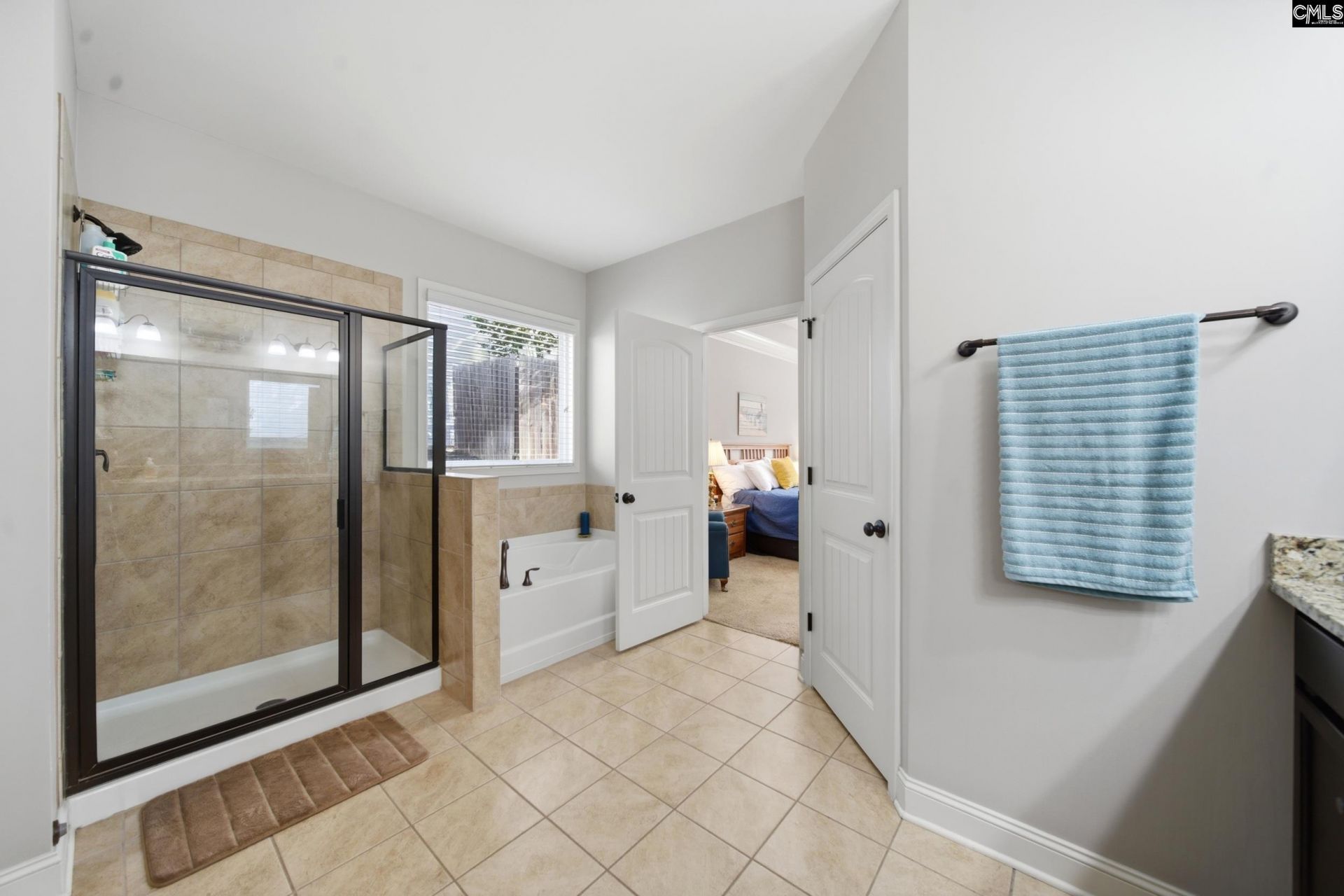 310 Explorer Drive Photo 13