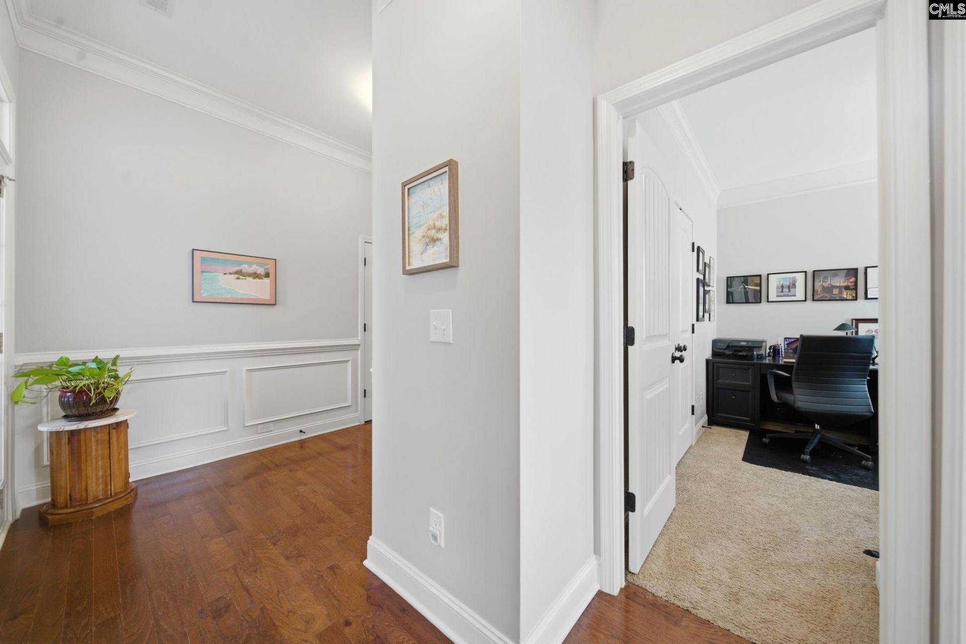 310 Explorer Drive Photo 4