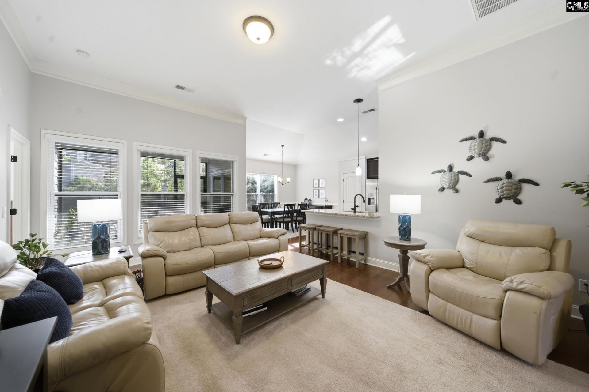 310 Explorer Drive Photo 6