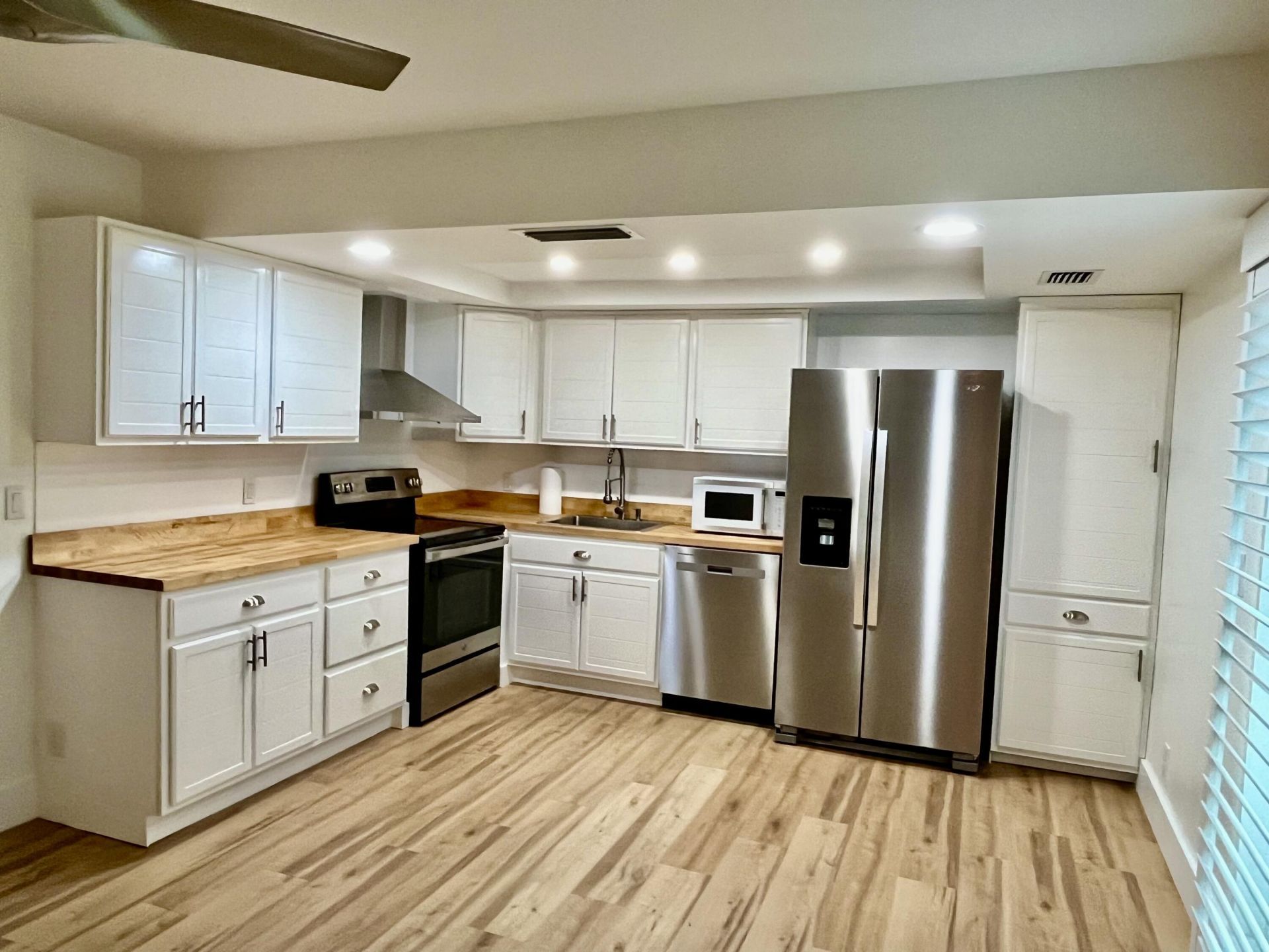 106 Linda Lane, Unit 4, Palm Beach Shores, FL 33404 Photo