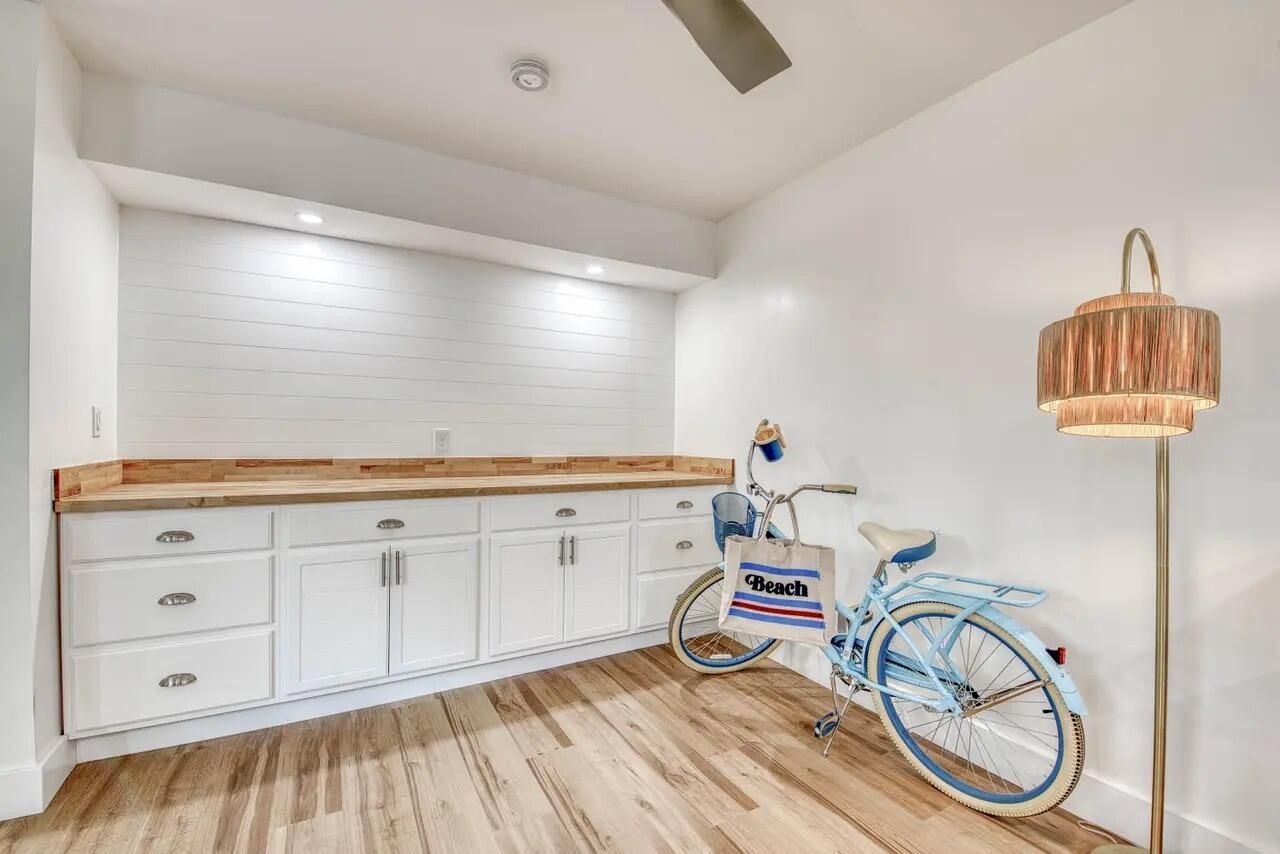 106 Linda Lane, Unit 4, Palm Beach Shores, FL 33404 Photo