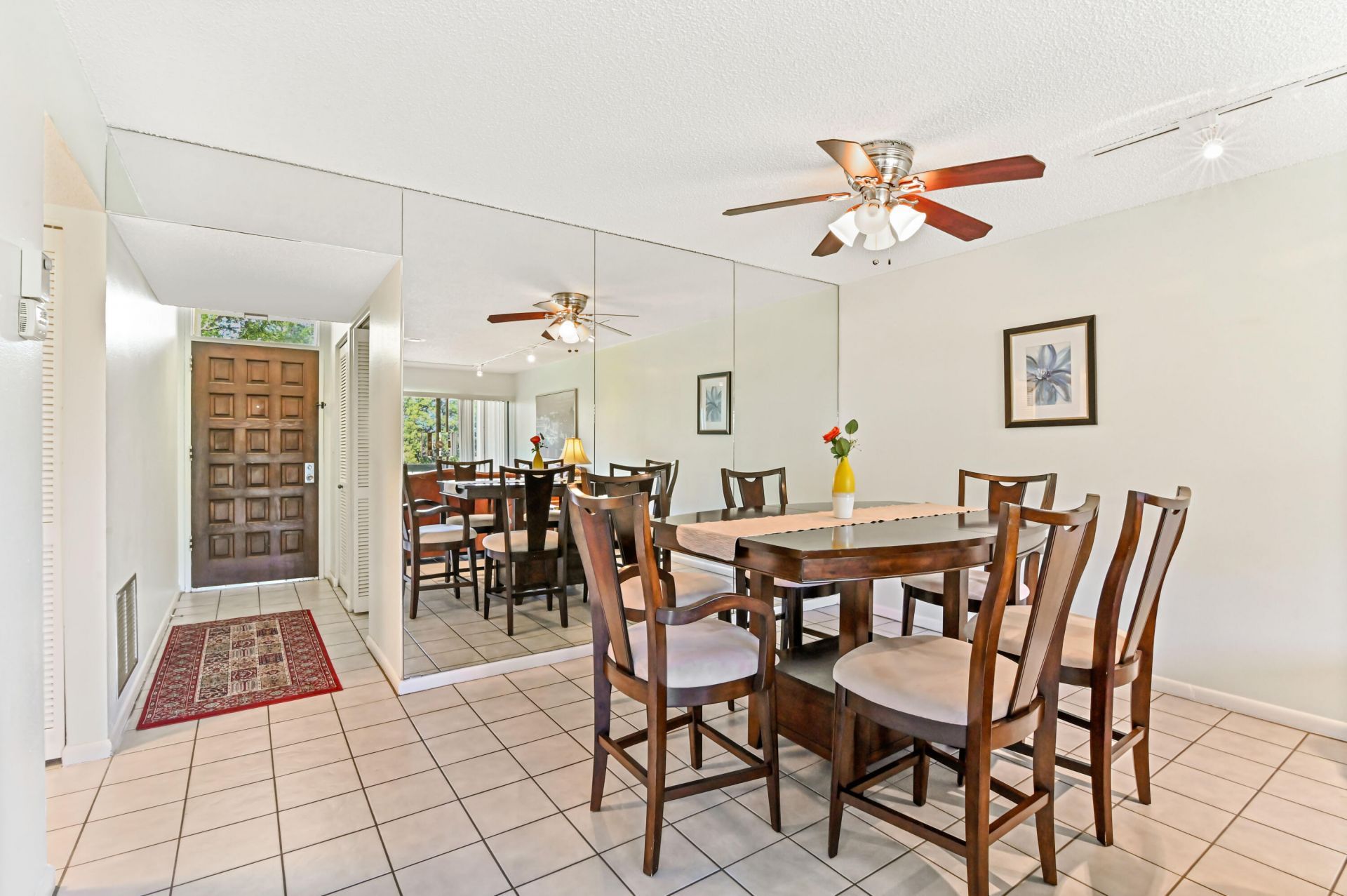 2500 Presidential Way, Unit 302, West Palm Beach, FL 33401 Photo