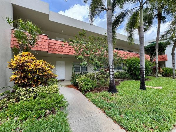 901 Cypress Terrace, Unit 103, Pompano Beach, FL 33069
