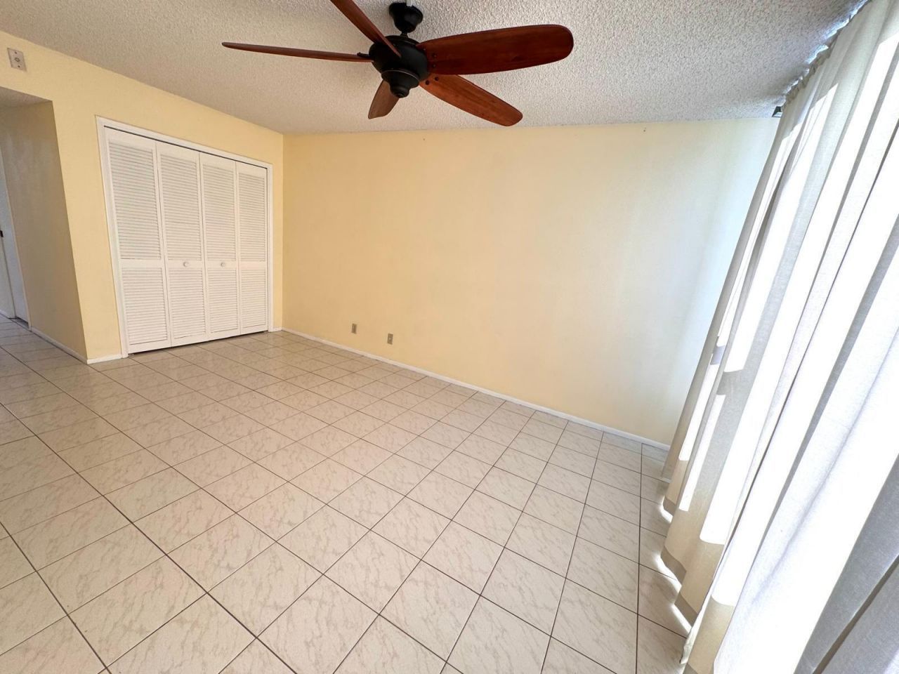 901 Cypress Terrace, Unit 103, Pompano Beach, FL 33069 Photo