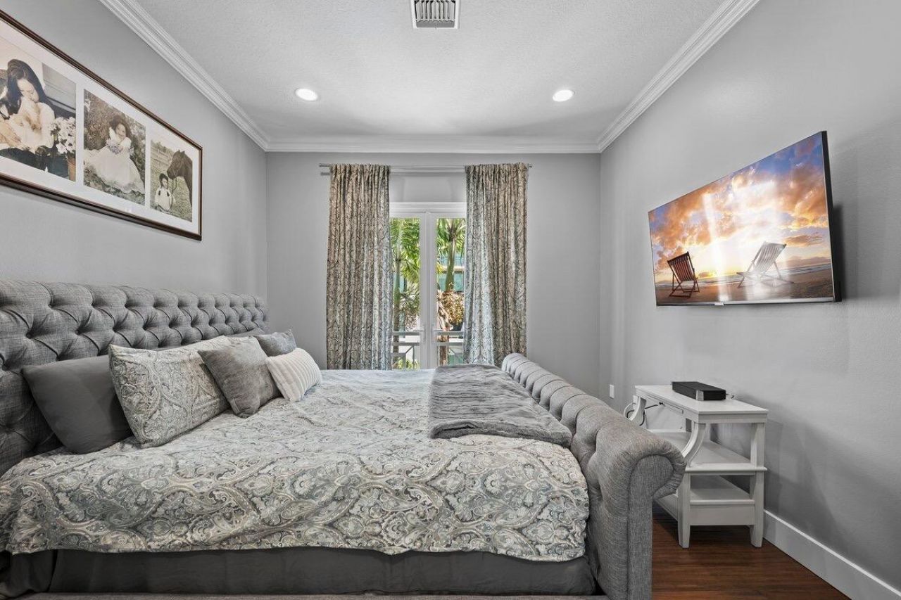 12 SE 1st Avenue, Unit 302, Delray Beach, FL 33444 Photo