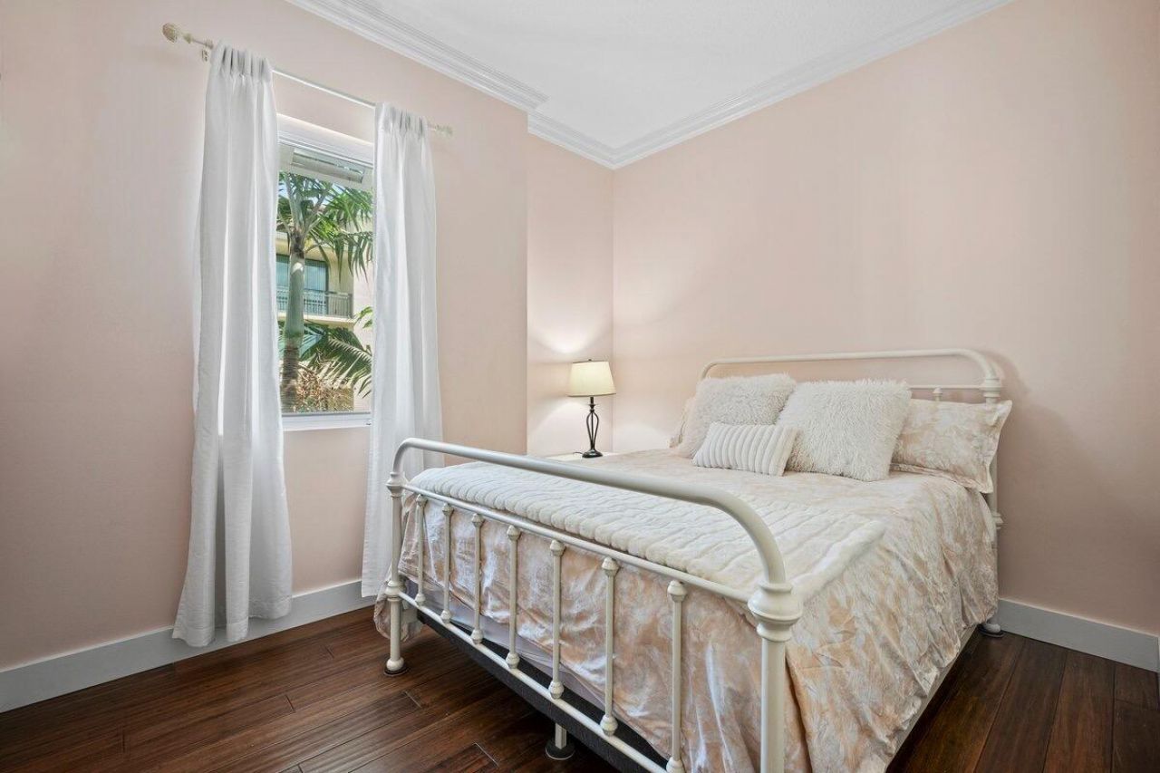 12 SE 1st Avenue, Unit 302, Delray Beach, FL 33444 Photo