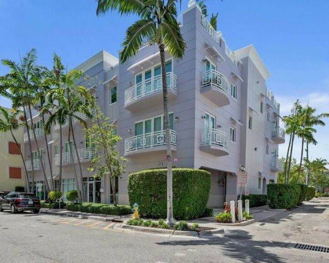 12 SE 1st Avenue, Unit 302, Delray Beach, FL 33444 Photo
