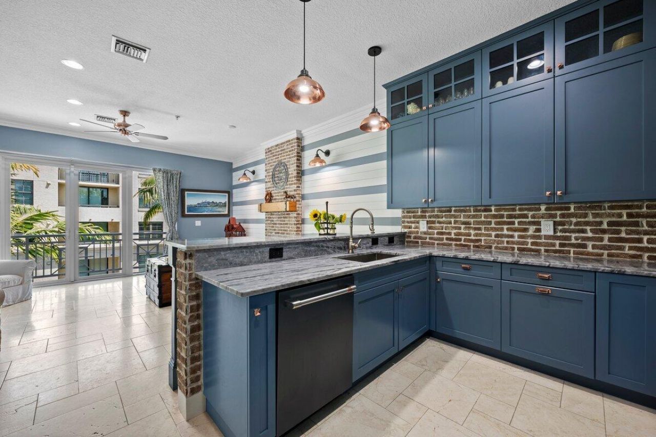 12 SE 1st Avenue, Unit 302, Delray Beach, FL 33444 Photo