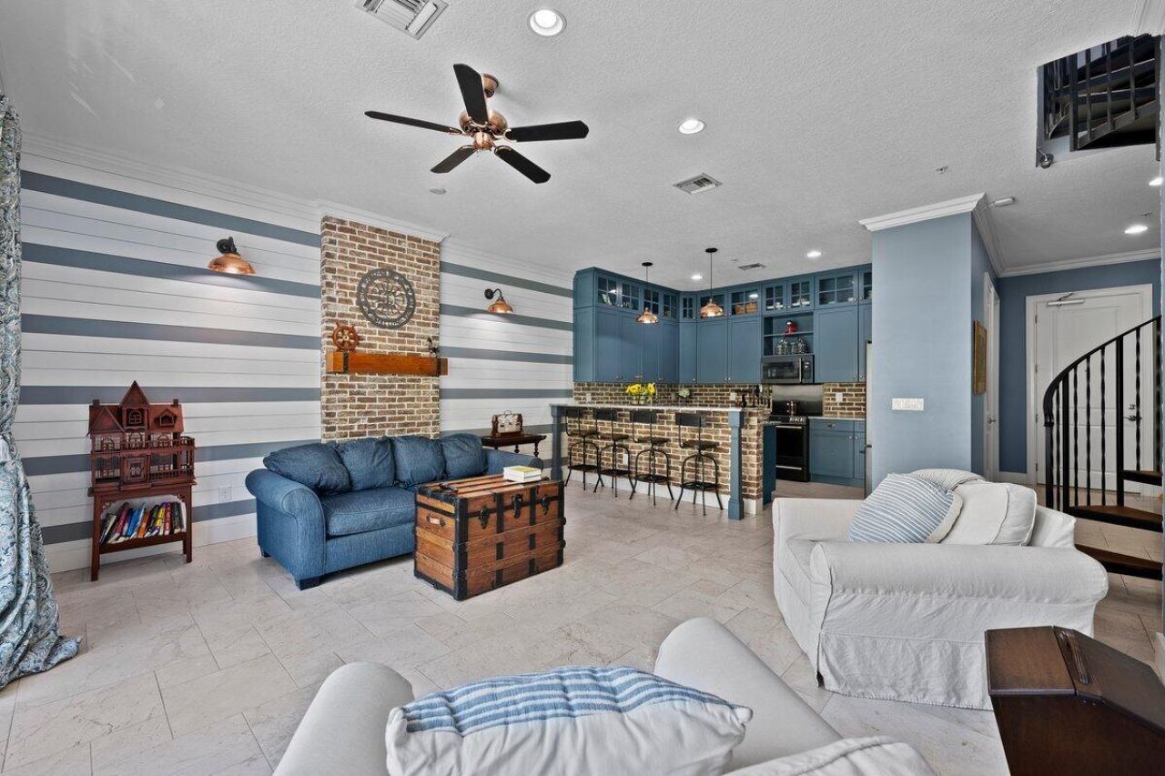 12 SE 1st Avenue, Unit 302, Delray Beach, FL 33444 Photo