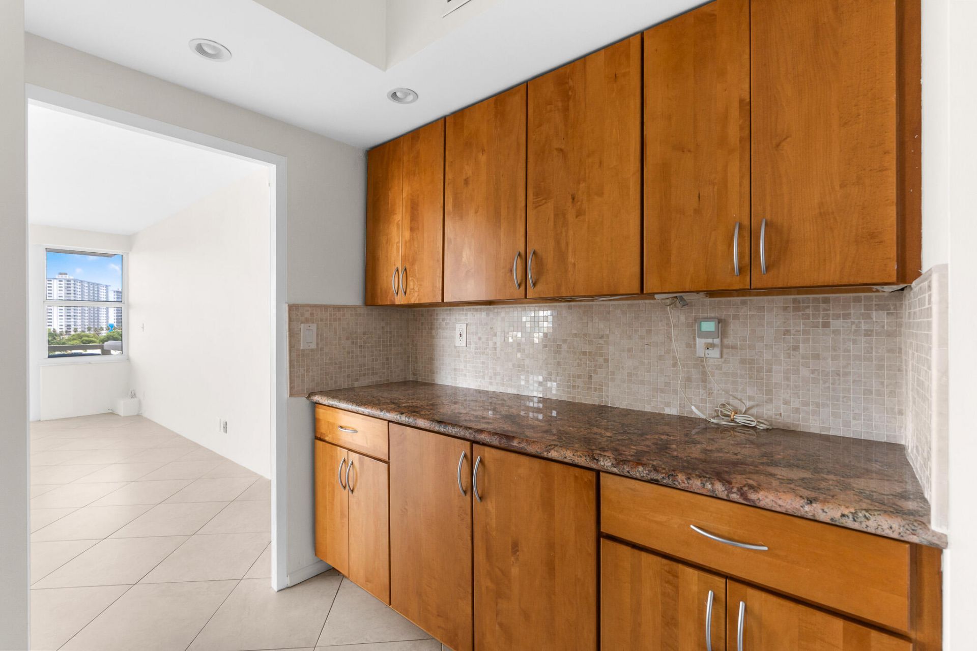 3200 NE 36th Street E, Unit 709, Fort Lauderdale, FL 33308 Photo