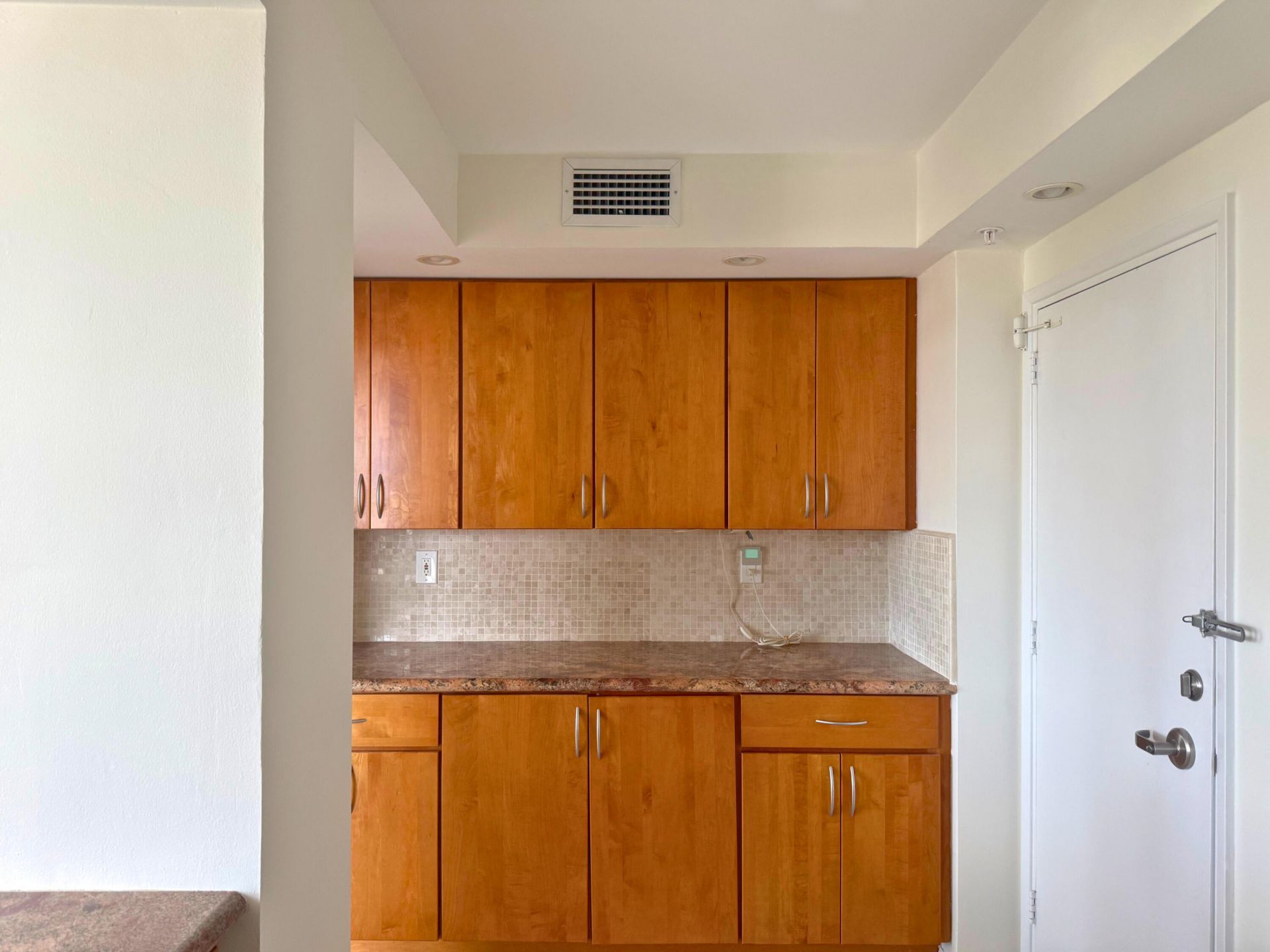 3200 NE 36th Street E, Unit 709, Fort Lauderdale, FL 33308 Photo