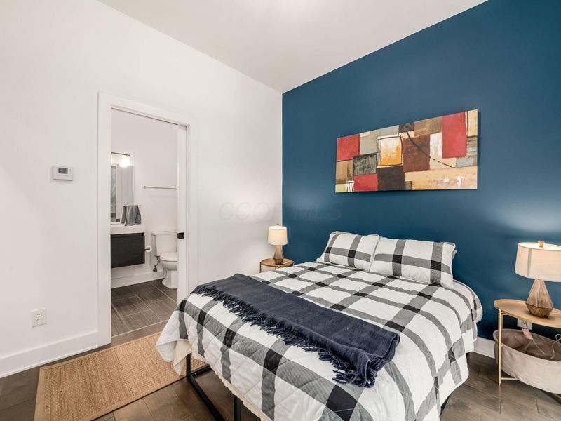 230 Neruda Avenue , Columbus, OH 43215 Photo 21