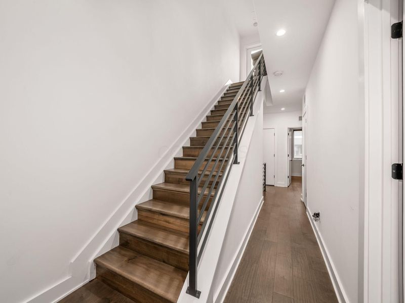 230 Neruda Avenue , Columbus, OH 43215 Photo 37