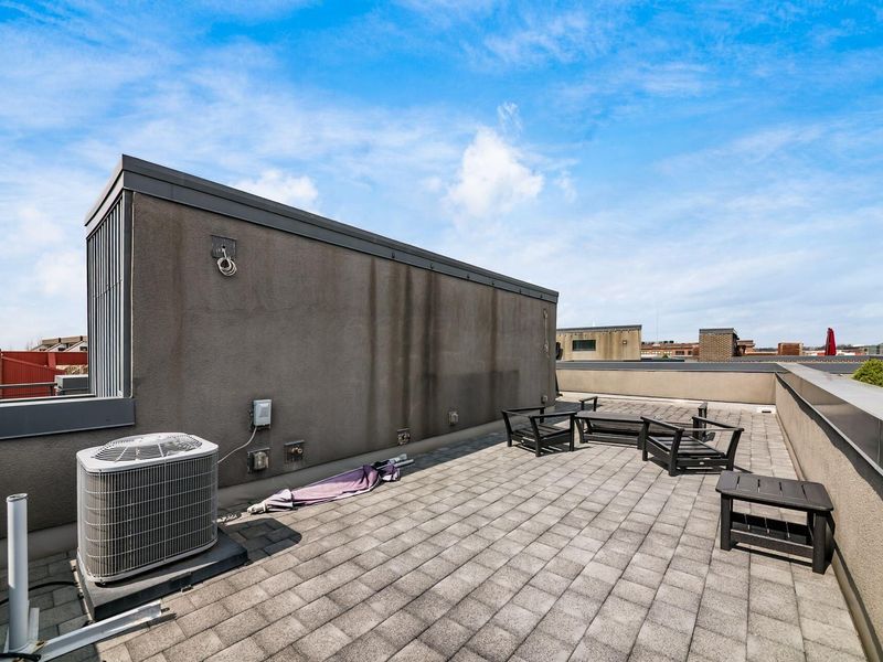 230 Neruda Avenue , Columbus, OH 43215 Photo 43