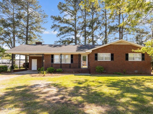 113 Vandiford Thomas Road, Snow Hill, NC 28580