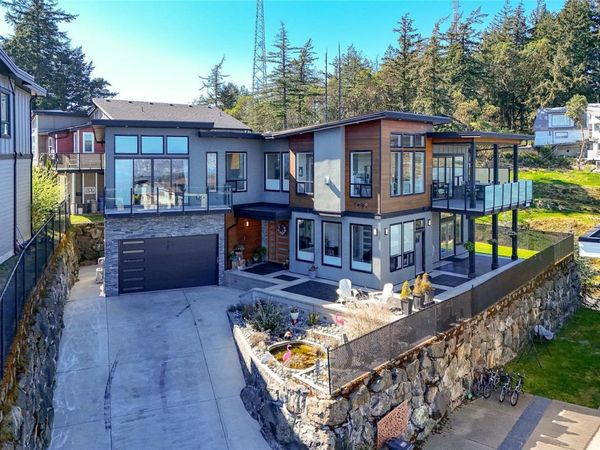 3408 Robson Pl, Colwood, BC V9C 0J2