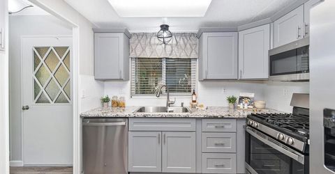 221 Bluebird Ln, Folsom, CA 95630 Photo