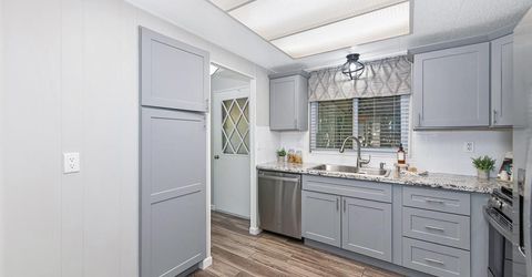 221 Bluebird Ln, Folsom, CA 95630 Photo