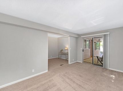 221 Bluebird Ln, Folsom, CA 95630 Photo