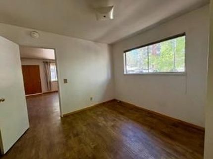 900 Patricia Ln, South Lake Tahoe, CA 96150 Photo