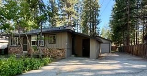 900 Patricia Ln, South Lake Tahoe, CA 96150 Photo