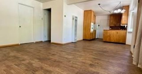900 Patricia Ln, South Lake Tahoe, CA 96150 Photo