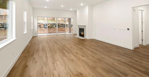 446 Canyon Creek Dr, Auburn, CA 95603 Photo