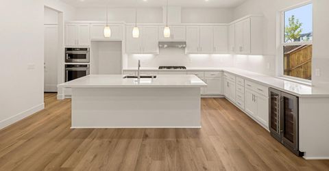 446 Canyon Creek Dr, Auburn, CA 95603 Photo