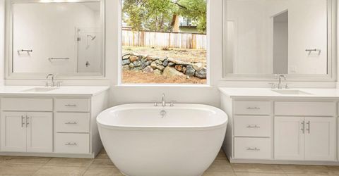 446 Canyon Creek Dr, Auburn, CA 95603 Photo