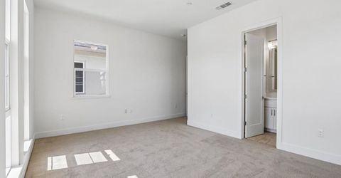 446 Canyon Creek Dr, Auburn, CA 95603 Photo