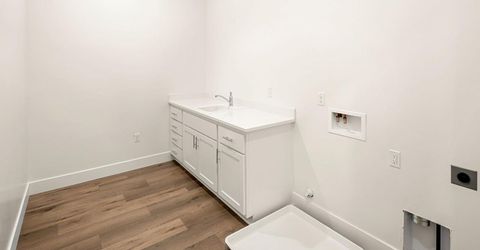 446 Canyon Creek Dr, Auburn, CA 95603 Photo