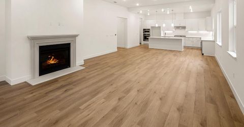 446 Canyon Creek Dr, Auburn, CA 95603 Photo