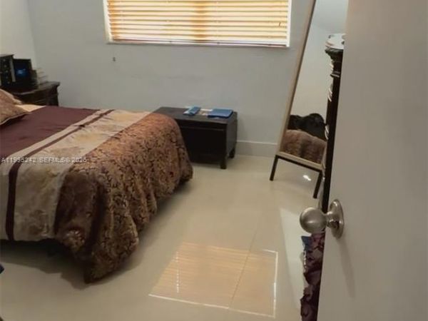 1225 W 35th St , Unit 2A, Hialeah, FL 33012