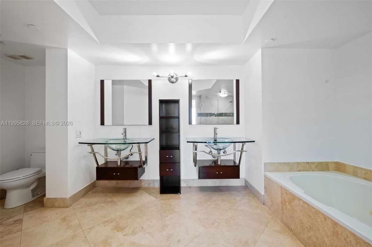 3640 Yacht Club Drive , Unit 1807, Aventura, FL 33180 Photo