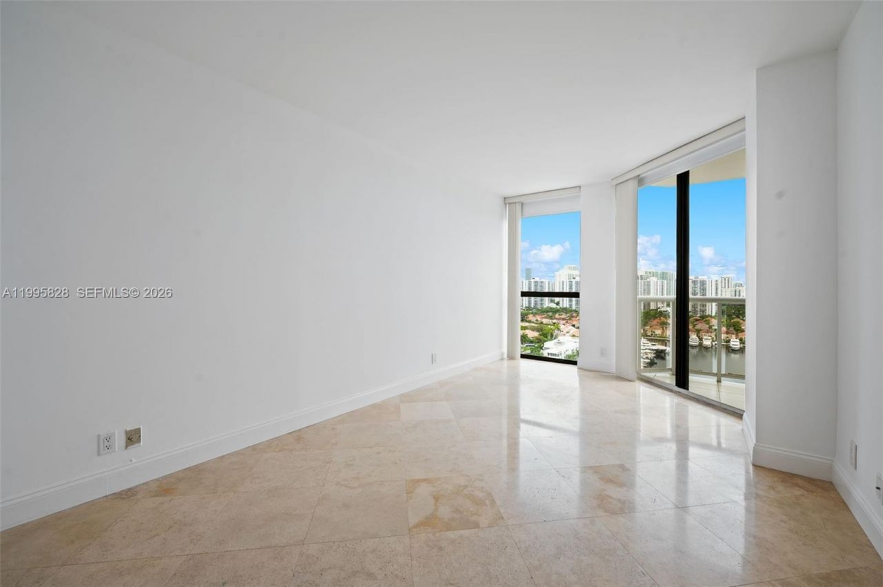3640 Yacht Club Drive , Unit 1807, Aventura, FL 33180 Photo