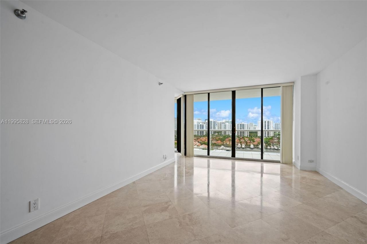 3640 Yacht Club Drive , Unit 1807, Aventura, FL 33180 Photo