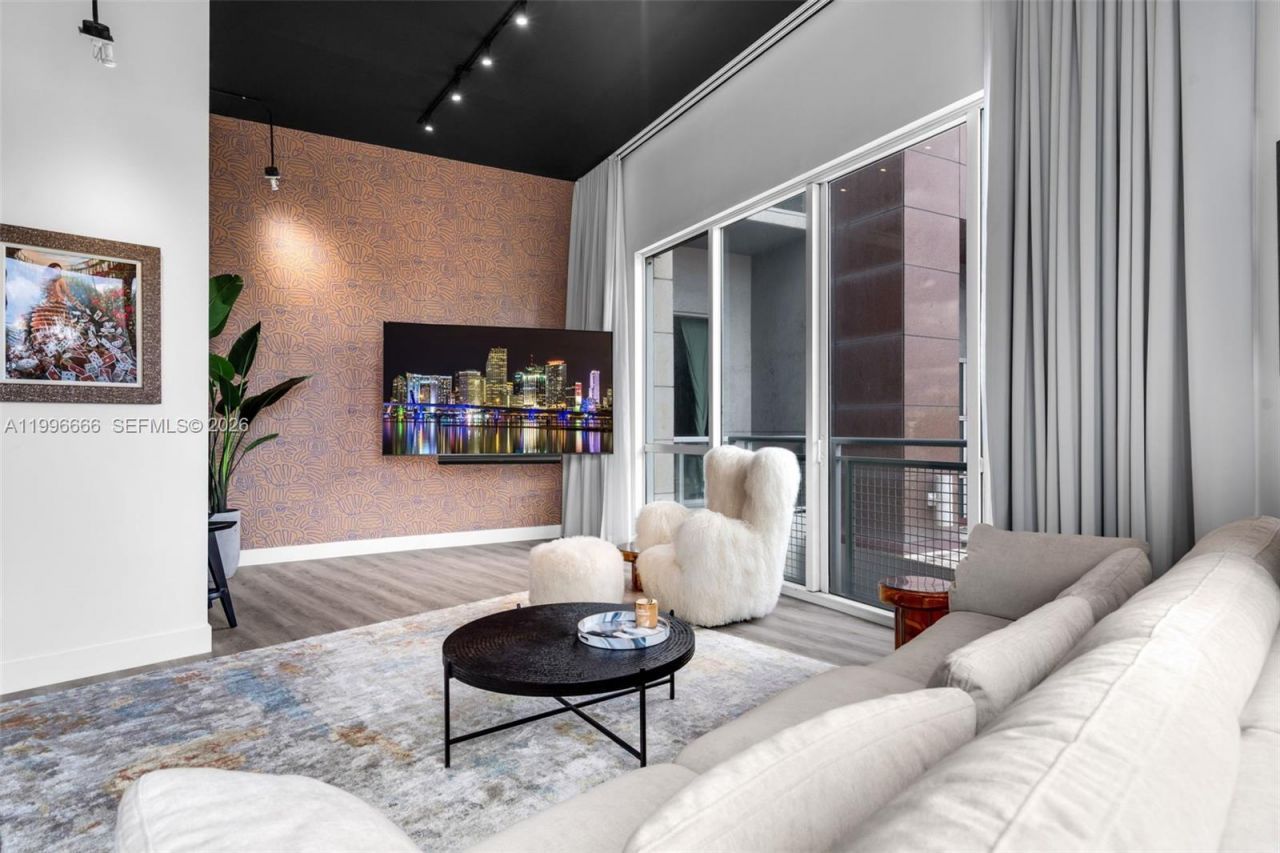 244 Biscayne Blvd, Unit 239, Miami, FL 33132 Photo