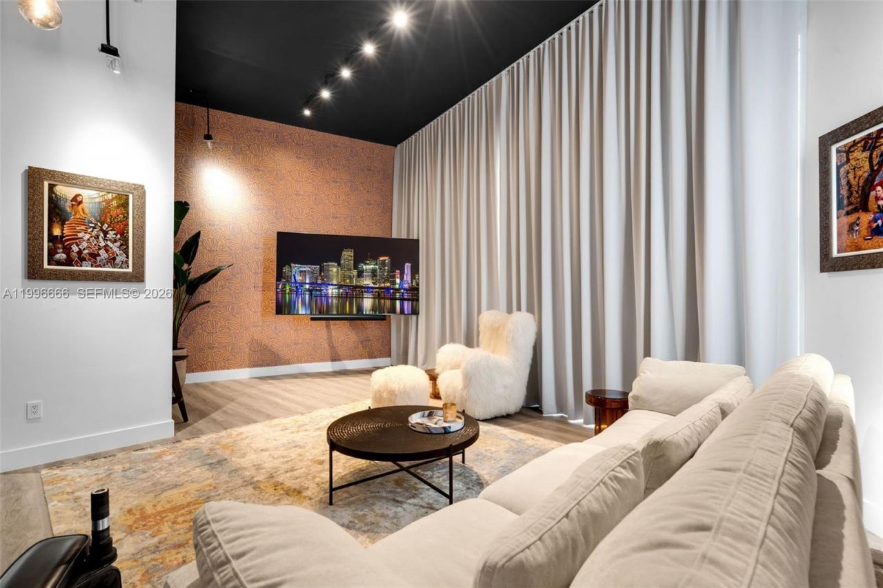 244 Biscayne Blvd, Unit 239, Miami, FL 33132 Photo