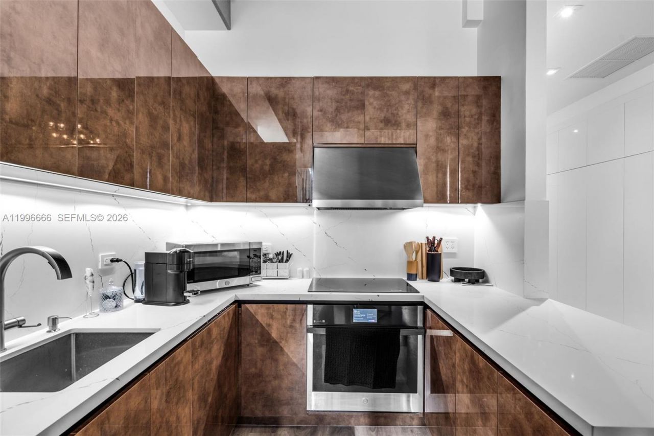 244 Biscayne Blvd, Unit 239, Miami, FL 33132 Photo