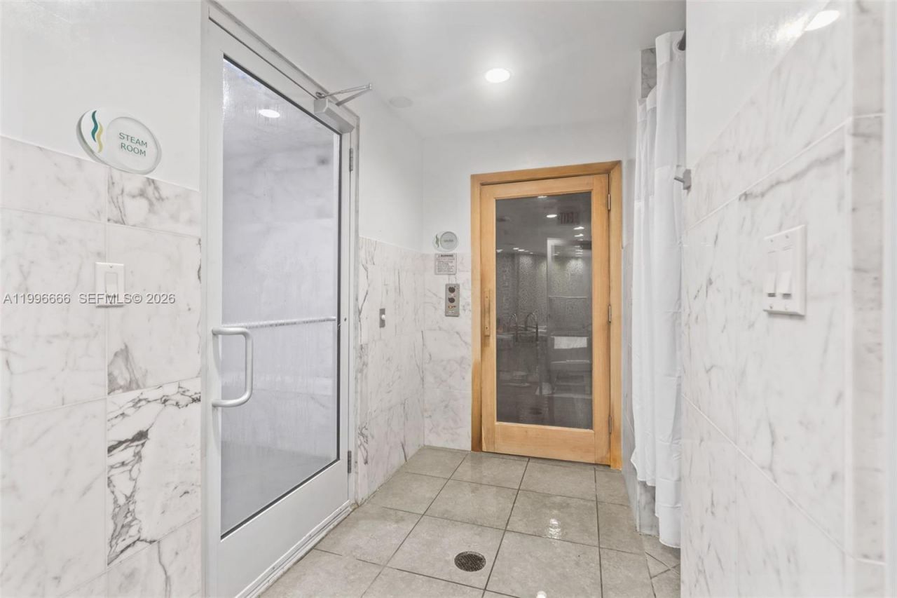 244 Biscayne Blvd, Unit 239, Miami, FL 33132 Photo