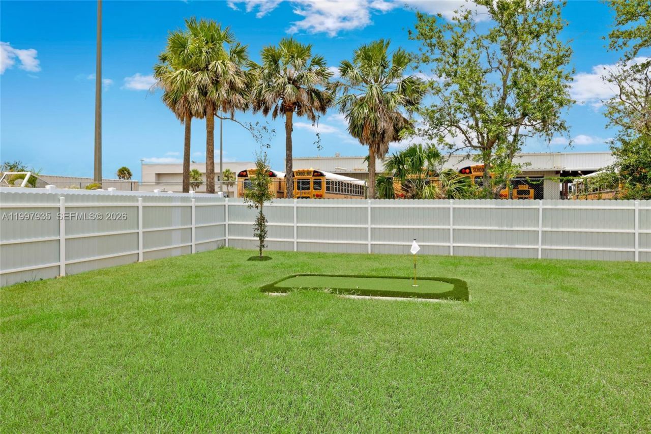 1333 NW 4th Street, Cape Coral, FL 33993 Photo
