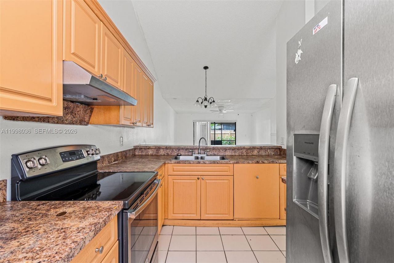 6916 SW 37th St, Unit 1-C, Miramar, FL 33023 Photo