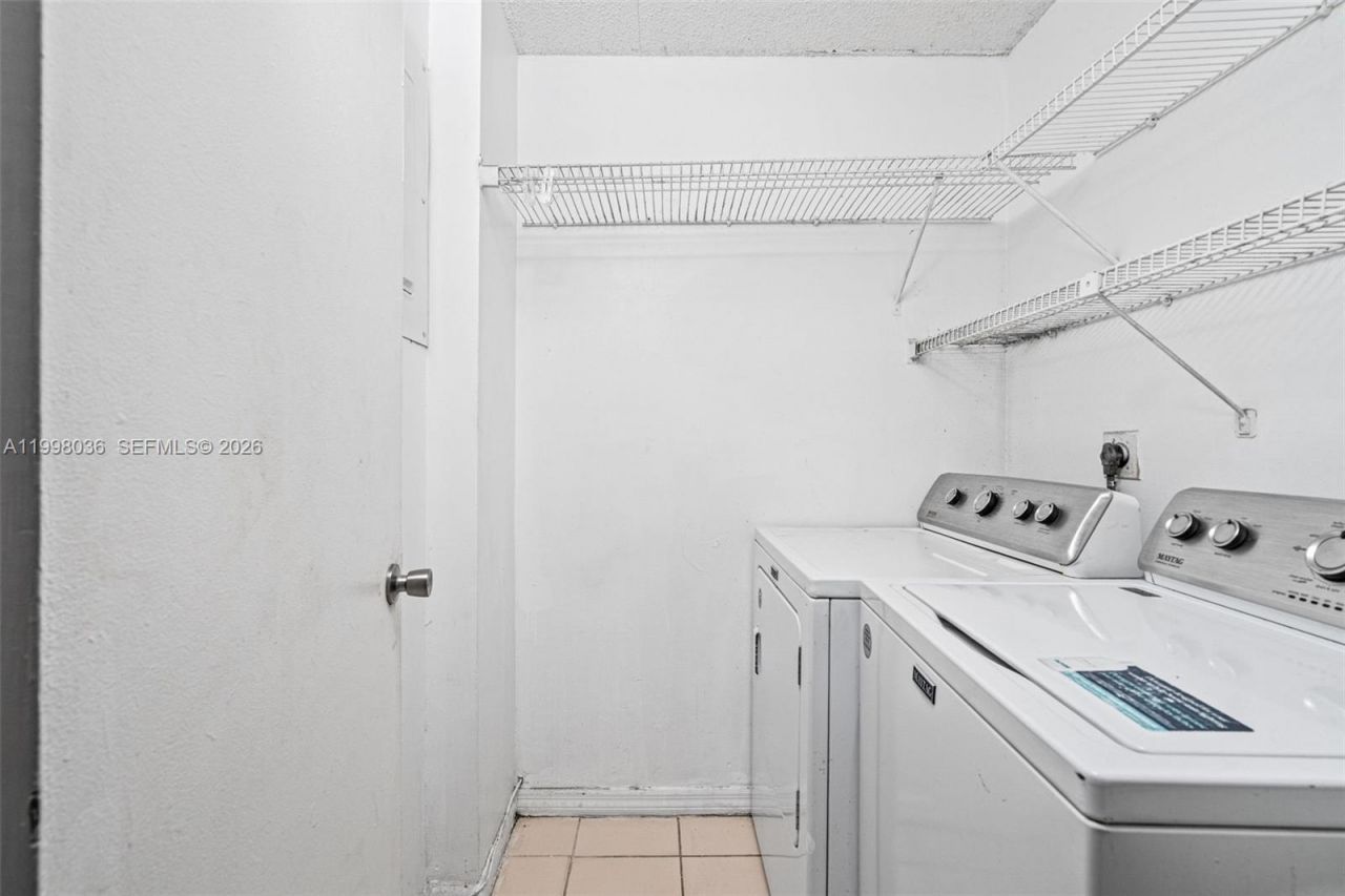 6916 SW 37th St, Unit 1-C, Miramar, FL 33023 Photo
