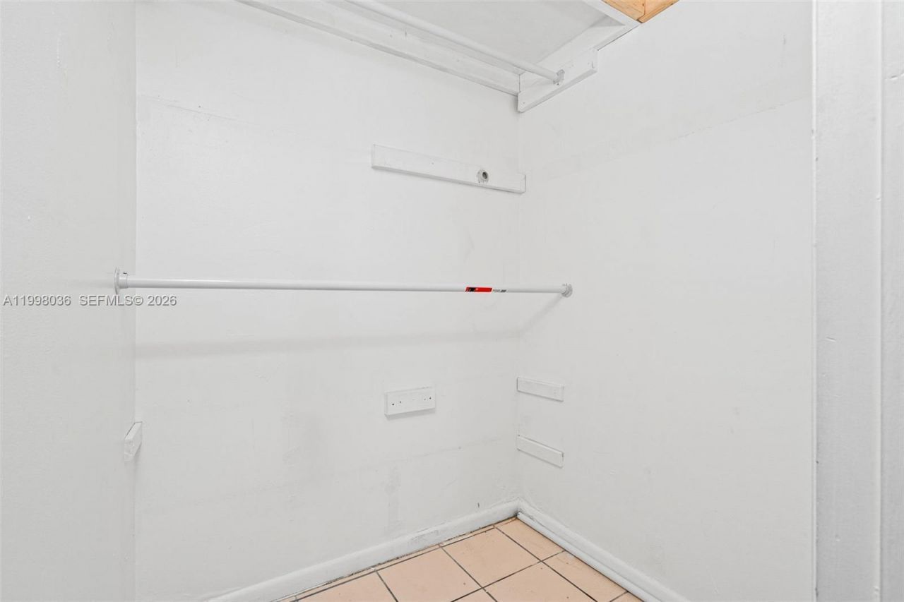 6916 SW 37th St, Unit 1-C, Miramar, FL 33023 Photo