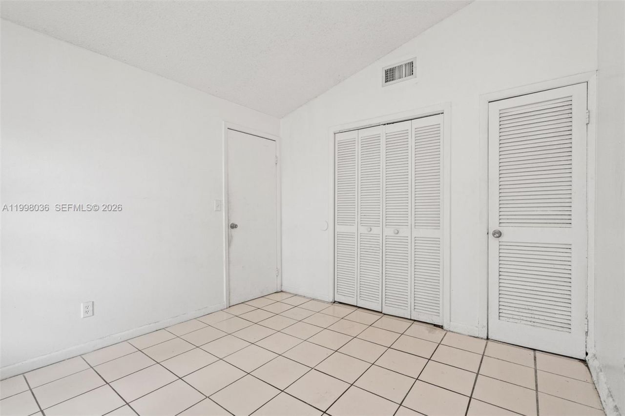 6916 SW 37th St, Unit 1-C, Miramar, FL 33023 Photo