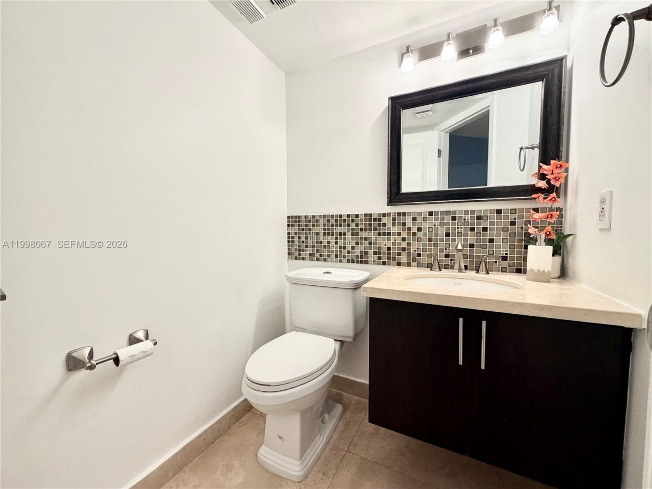 15405 N Miami Lakeway N, Unit 207, Miami Lakes, FL 33014 Photo