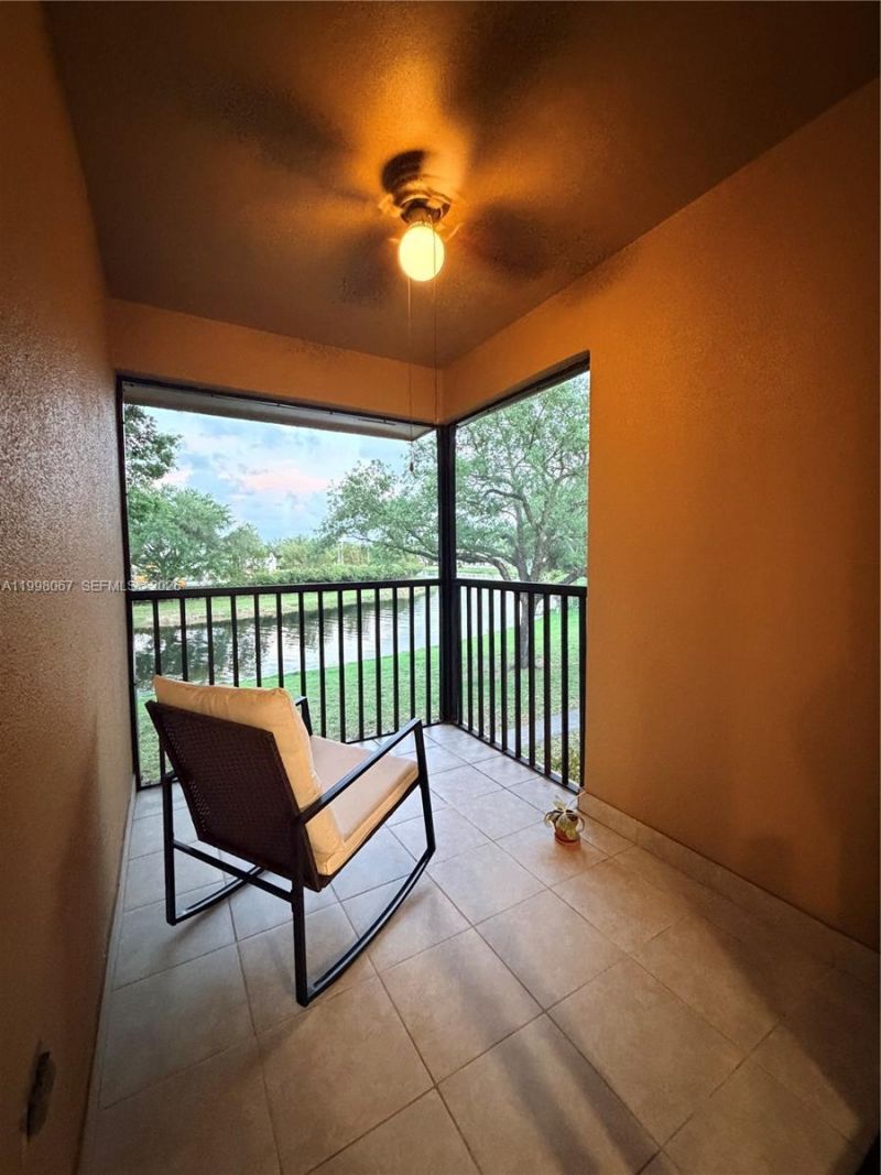 15405 N Miami Lakeway N, Unit 207, Miami Lakes, FL 33014 Photo