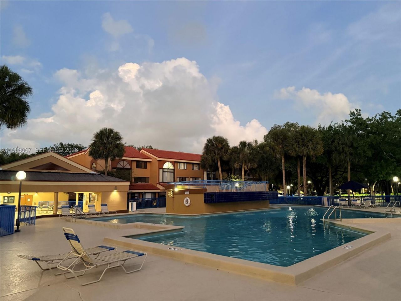 15405 N Miami Lakeway N, Unit 207, Miami Lakes, FL 33014 Photo