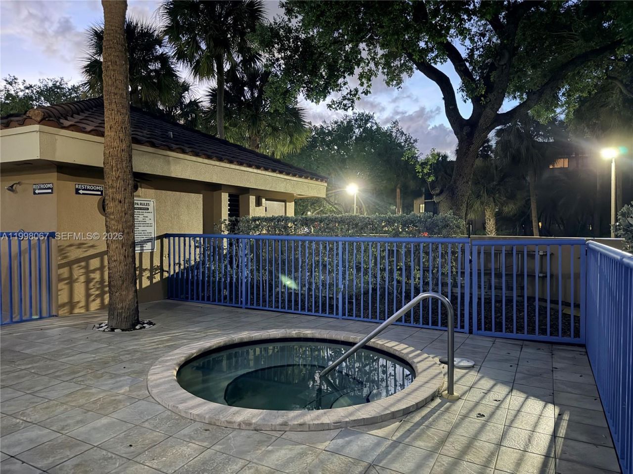 15405 N Miami Lakeway N, Unit 207, Miami Lakes, FL 33014 Photo