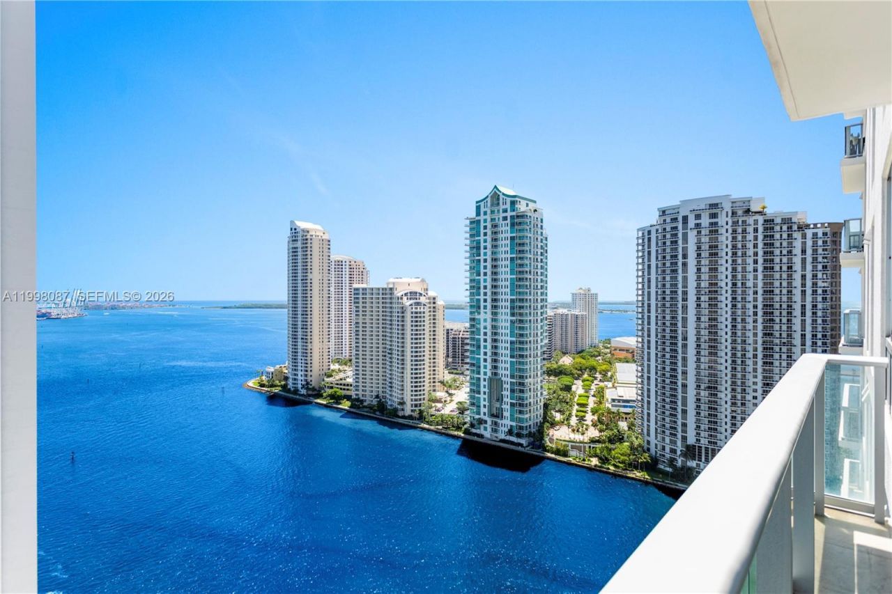 300 S Biscayne Blvd, Unit T-2414, Miami, FL 33131 Main Photo